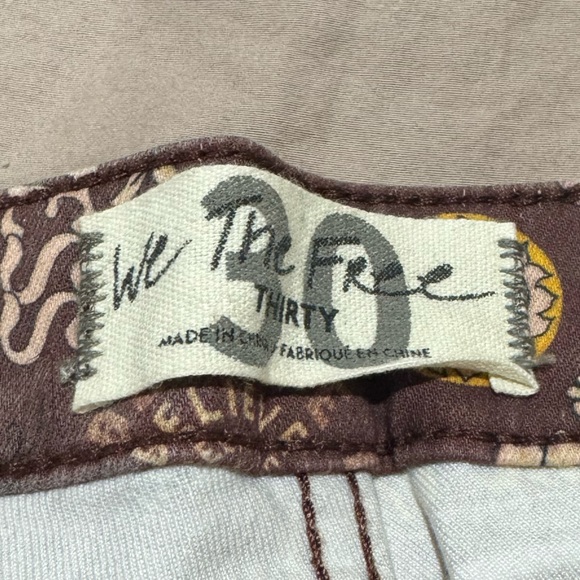 MOVING SALE
Hippie Boho Print All Over Flare Bell Bottom Pants size 30 - Picture 6 of 7